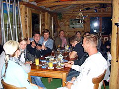 z�nftig Kl�nen im Biergarten